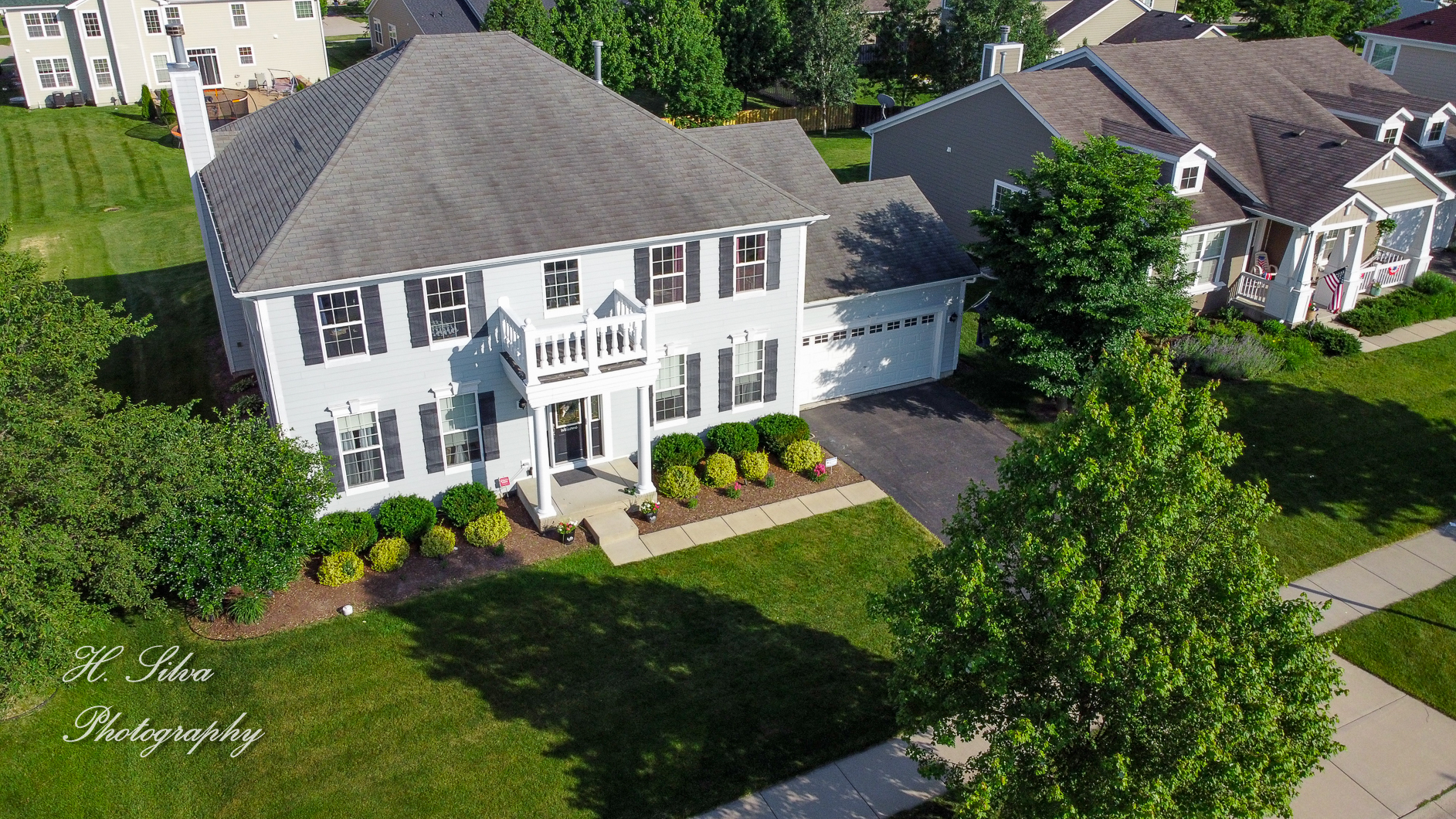 249 Sonora Drive Elgin, IL 60124 - Photo 37 of 42 an aerial view of a house
