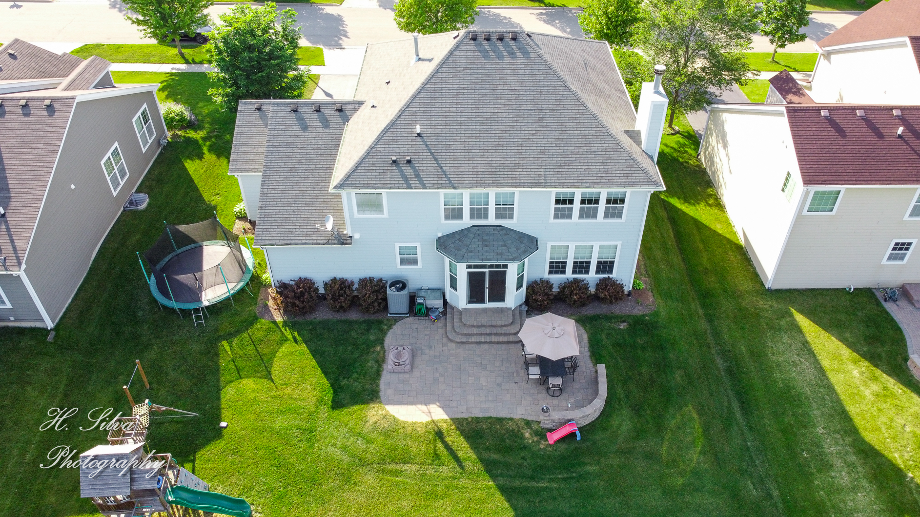 249 Sonora Drive Elgin, IL 60124 - Photo 39 of 42 an aerial view of a house