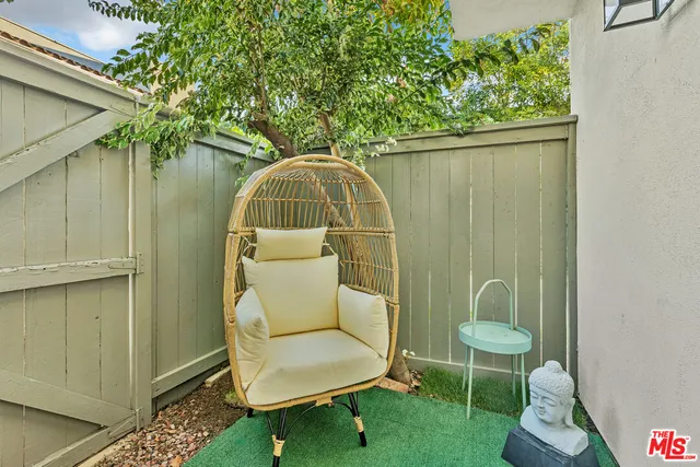 $6,500 | 2336 Elden Avenue, Unit D, Costa Mesa, CA 92627