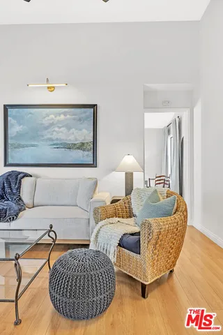 $6,500 | 2336 Elden Avenue, Unit D, Costa Mesa, CA 92627