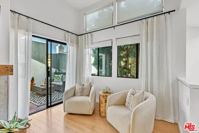 $6,500 | 2336 Elden Avenue, Unit D, Costa Mesa, CA 92627