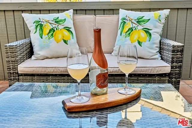 $6,500 | 2336 Elden Avenue, Unit D, Costa Mesa, CA 92627