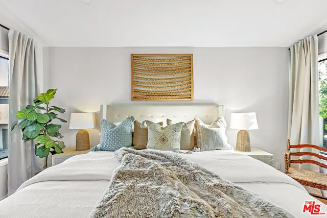 $6,500 | 2336 Elden Avenue, Unit D, Costa Mesa, CA 92627