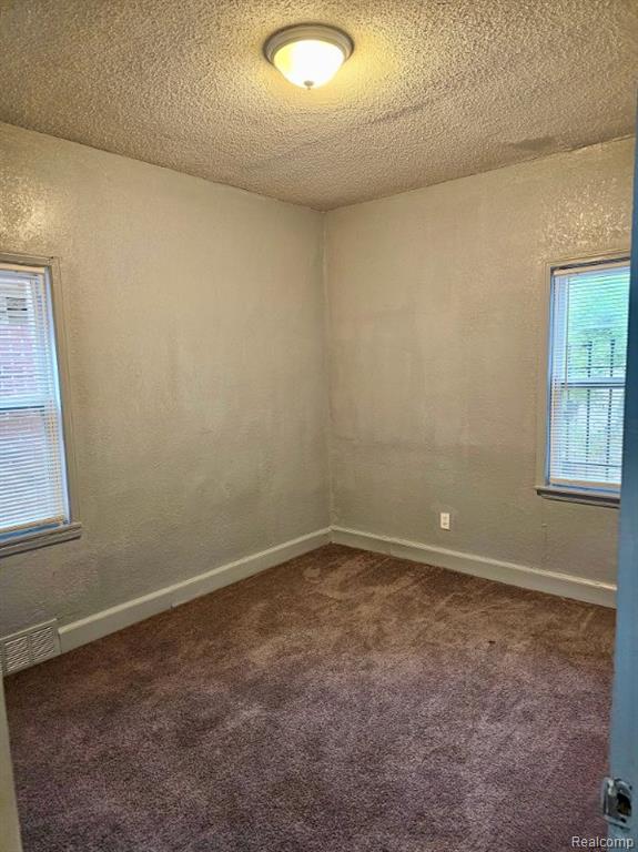 9930 Balfour Road Detroit, MI 48224 - Photo 7 of 10