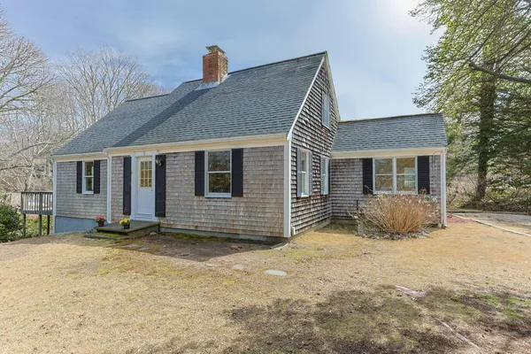 $999,000 | 2 Shell Lane, Orleans, MA 02653