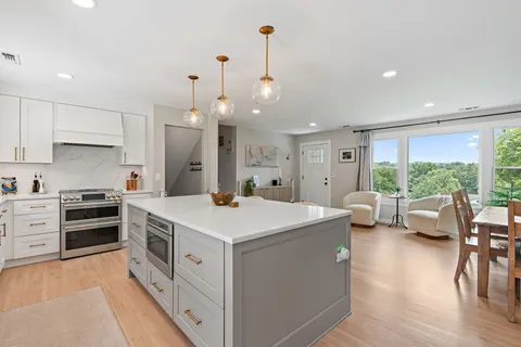 $825,000 | 5028 Briarwood Drive, Nashville, TN 37211