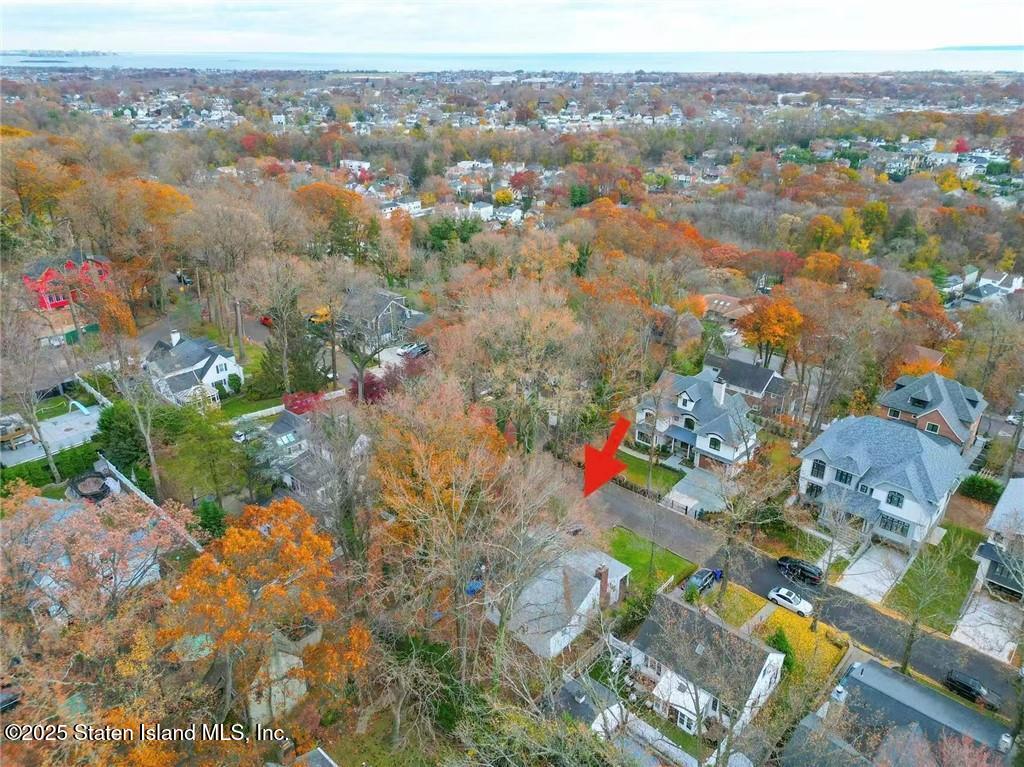 267 Edinboro Road Staten Island, NY 10306 - Photo 9 of 11 GetMedia (8)