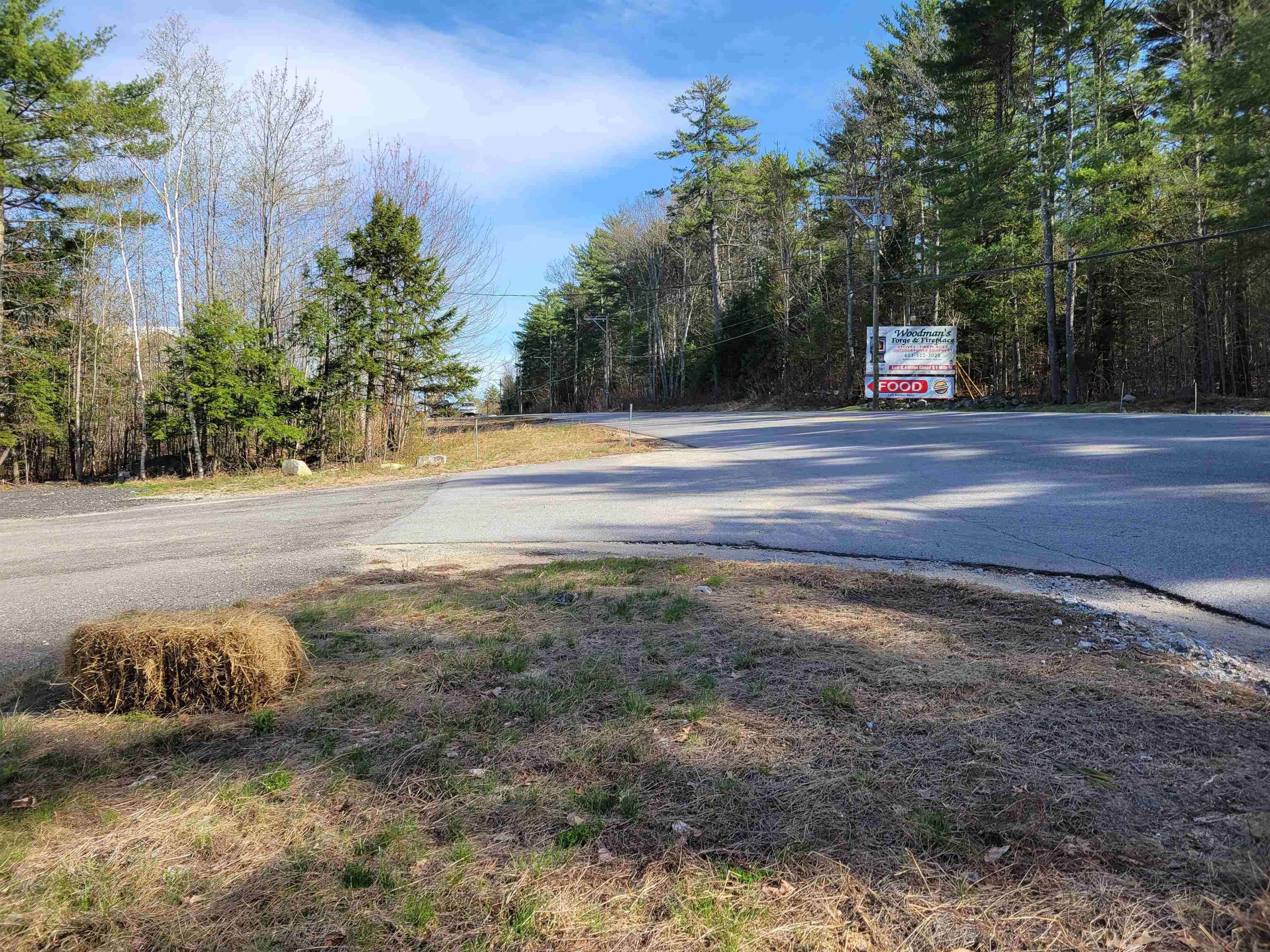 1060 Highway 16 Ossipee, NH 03864 - Photo 2 of 6