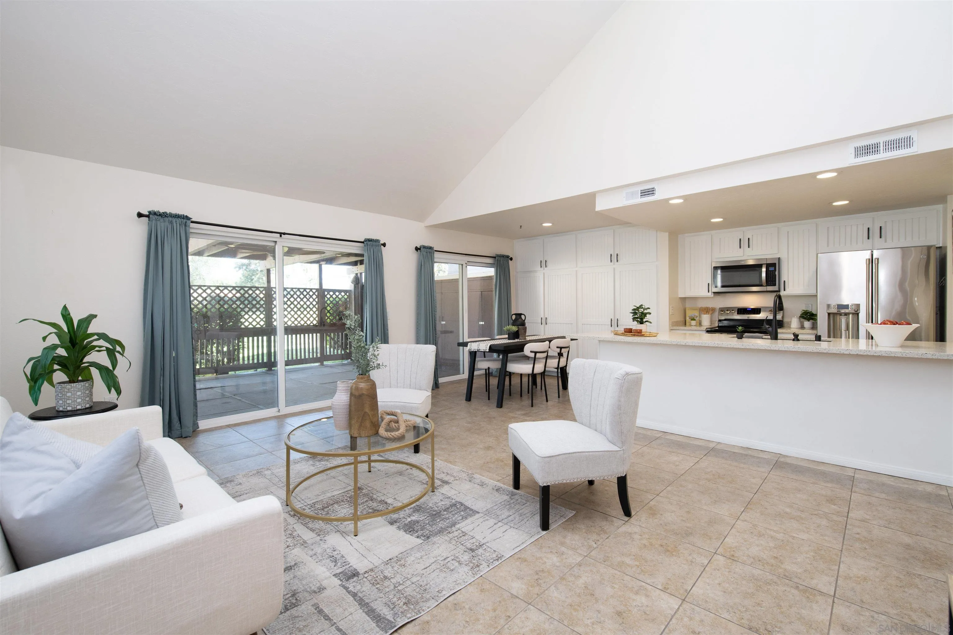 23620 Country Villa Road Ramona, CA 92065 - Photo 4 of 24 Gallery Image 4
