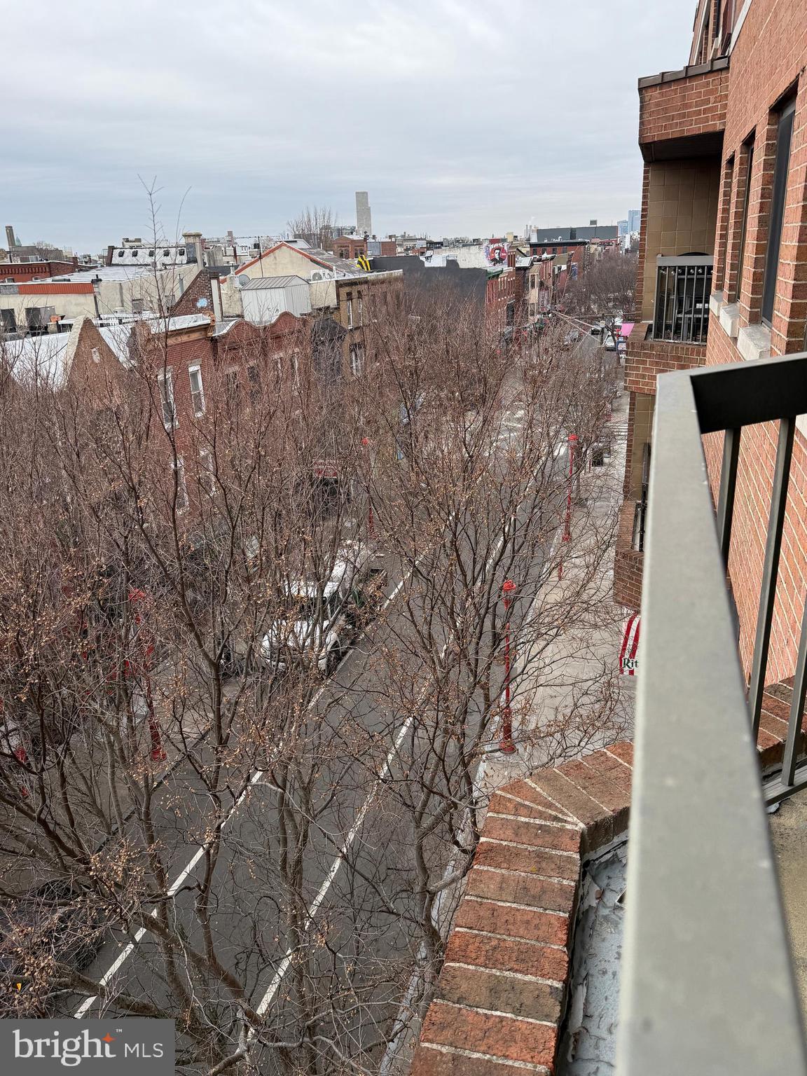 200 Lombard Street, Unit 625 Philadelphia, PA 19147 - Photo 19 of 38 a view of a city