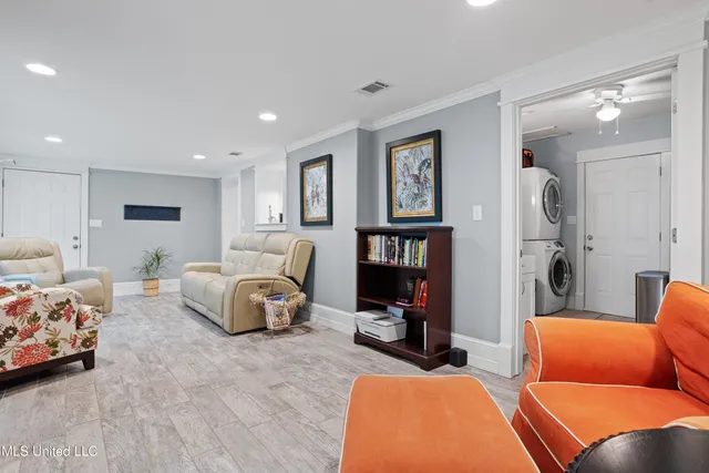 $279,900 | 2113 Vaughandale Drive, Gautier, MS 39553