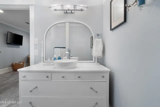 $279,900 | 2113 Vaughandale Drive, Gautier, MS 39553