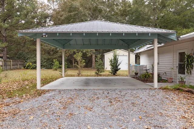 $279,900 | 2113 Vaughandale Drive, Gautier, MS 39553