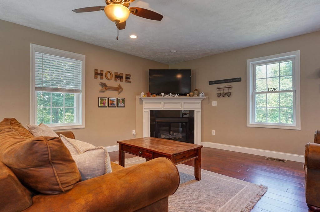 38 Spruce Road Westminster, MA 01473 - Photo 16 of 41 Gallery Image 16