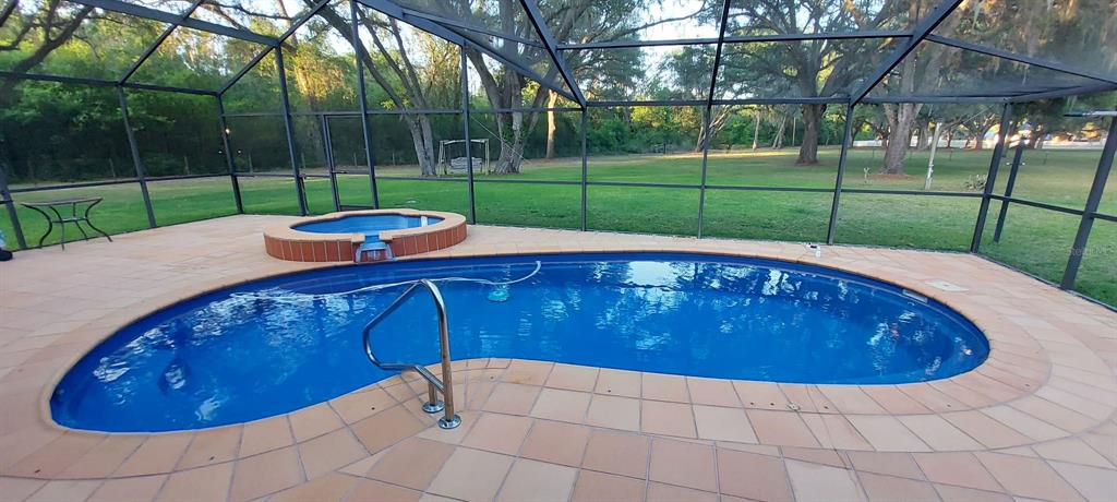 12944 Herrmann Road San Antonio, FL 33576 - Photo 2 of 30