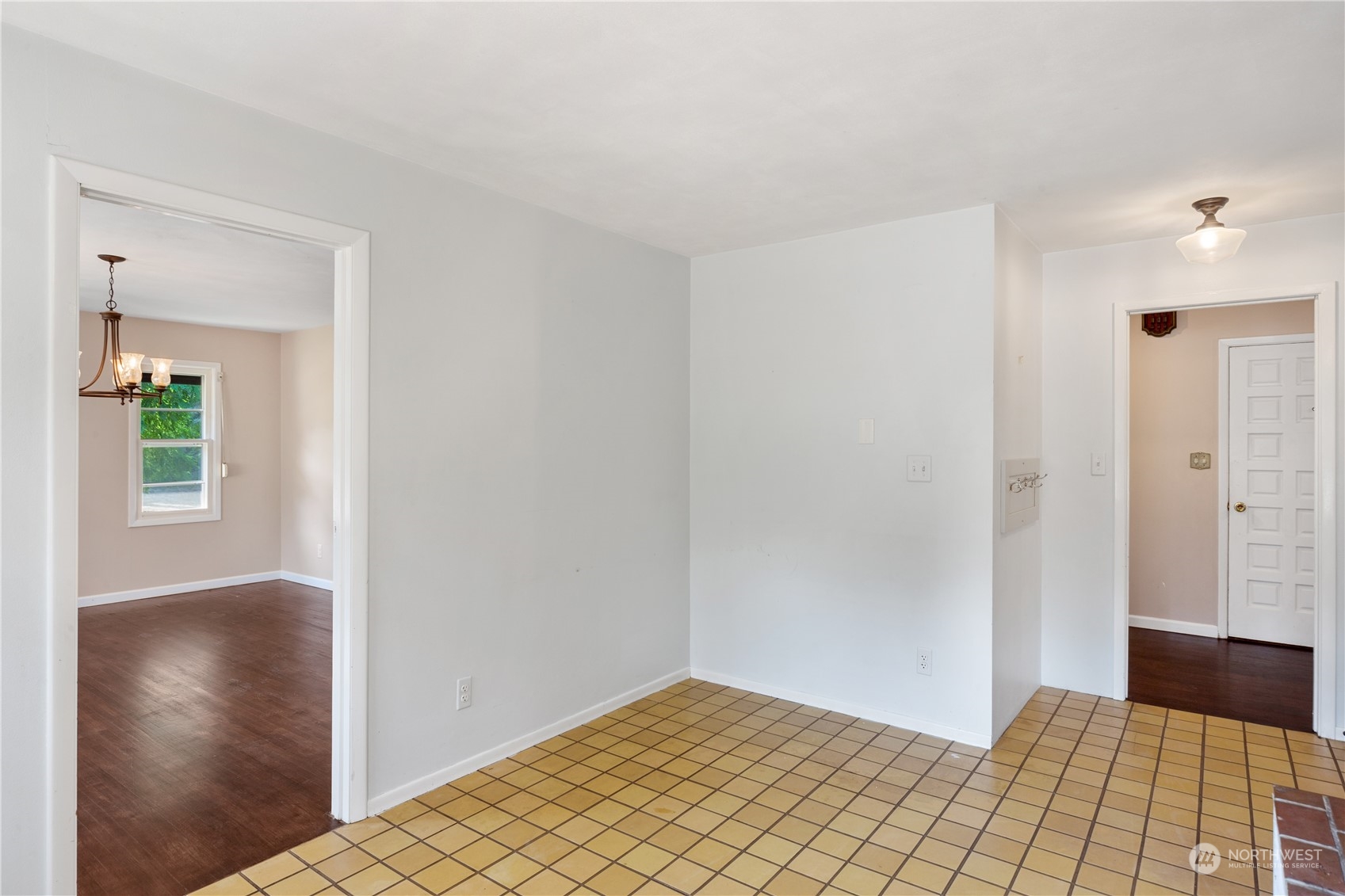 143 Senz Road Sequim, WA 98382 - Photo 9 of 40 a view of an empty room