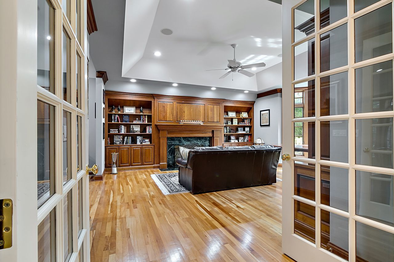 1130 Glenview Road Glenview, IL 60025 - Photo 26 of 66 a view of a living room with furniture