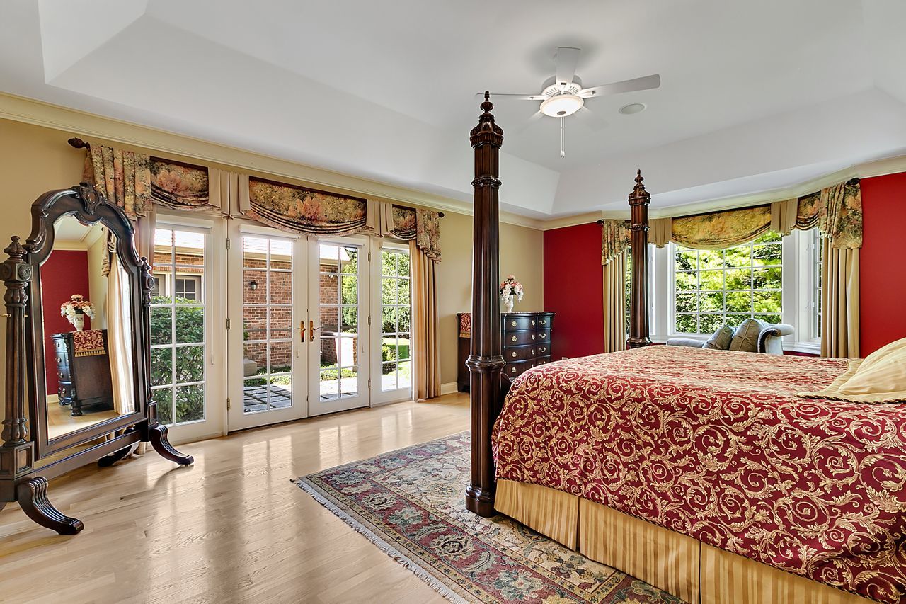 1130 Glenview Road Glenview, IL 60025 - Photo 31 of 66