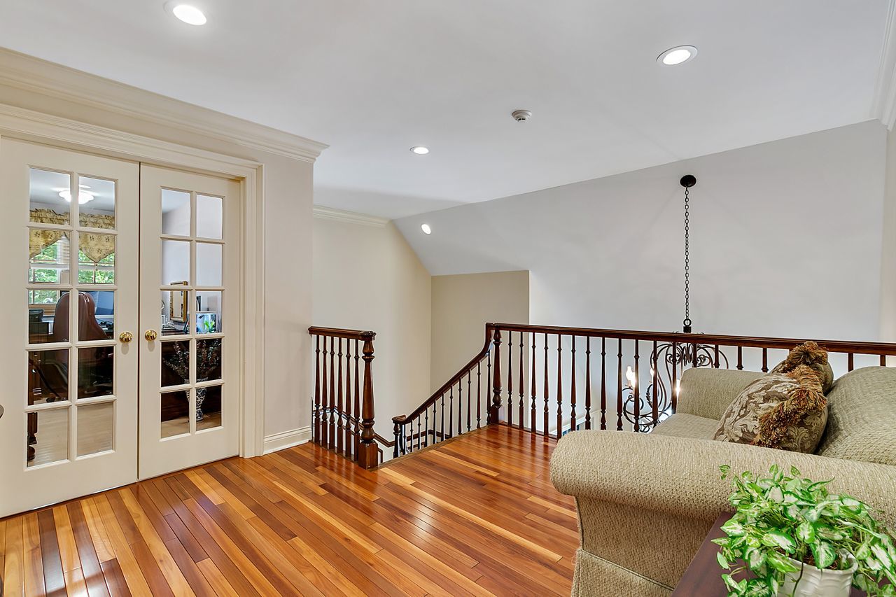 1130 Glenview Road Glenview, IL 60025 - Photo 36 of 66 a bedroom with a bed and a window