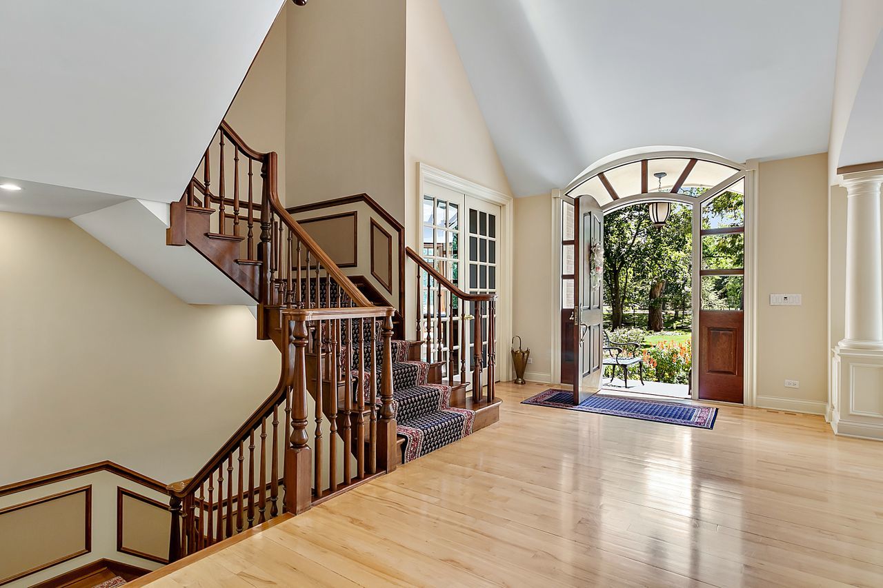 1130 Glenview Road Glenview, IL 60025 - Photo 6 of 66