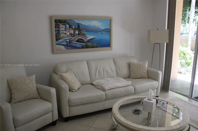 $2,800 | 519 East Sheridan Street, Unit 1082, Dania Beach, FL 33004