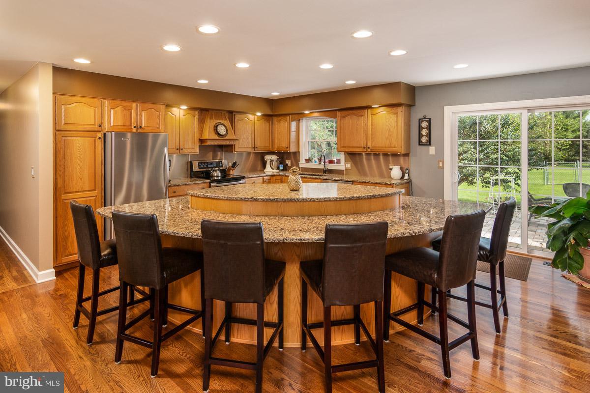 3125 Roxbury Road Shippensburg, PA 17257 - Photo 3 of 24 Stunning kitchen for chefs and entertaining