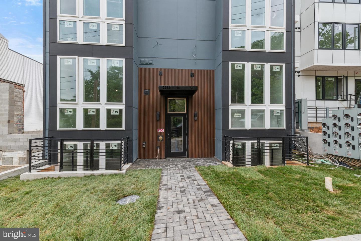 2213 M Street Northeast, Unit 7 Washington, DC 20002 - Photo 13 of 14