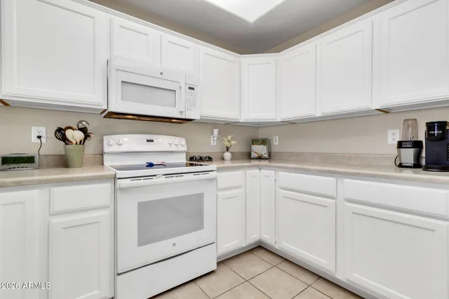 $368,500 | 11360 East Keats Avenue, Unit 20, Mesa, AZ 85209