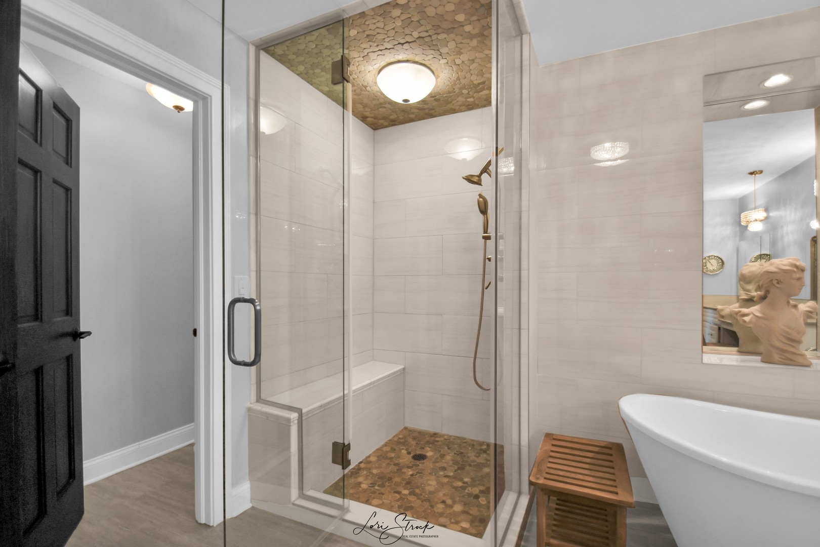 14406 Lake Ridge Road Orland Park, IL 60462 - Photo 21 of 35 a bathroom with a shower and a toilet