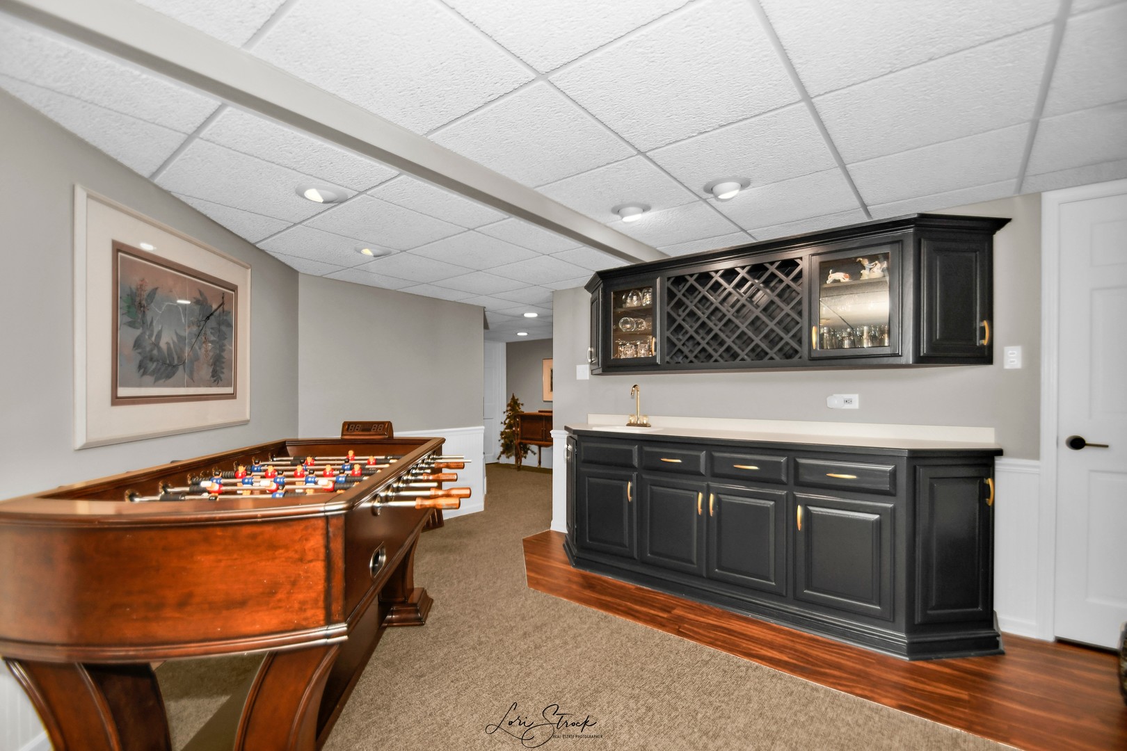 14406 Lake Ridge Road Orland Park, IL 60462 - Photo 25 of 35 a kitchen with stainless steel appliances granite countertop a stove and a microwave
