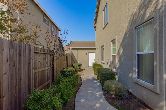 $589,000 | 3404 Nouveau Way, Rancho Cordova, CA 95670