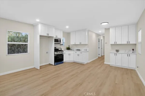 $448,999 | 1190 West 7th Street, San Bernardino, CA 92411