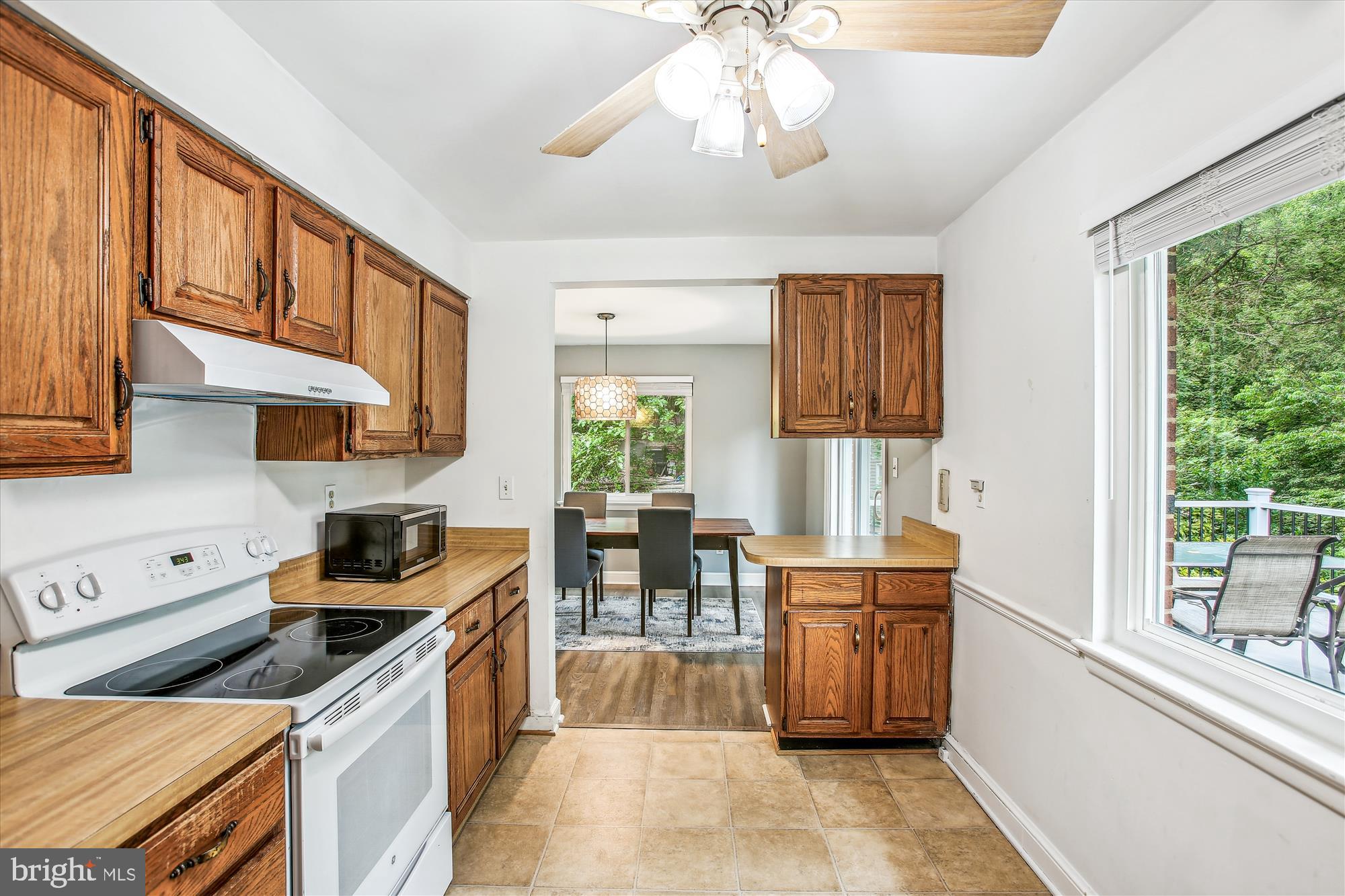 3305 Graham Road Falls Church, VA 22042 - Photo 18 of 58 Kitchen