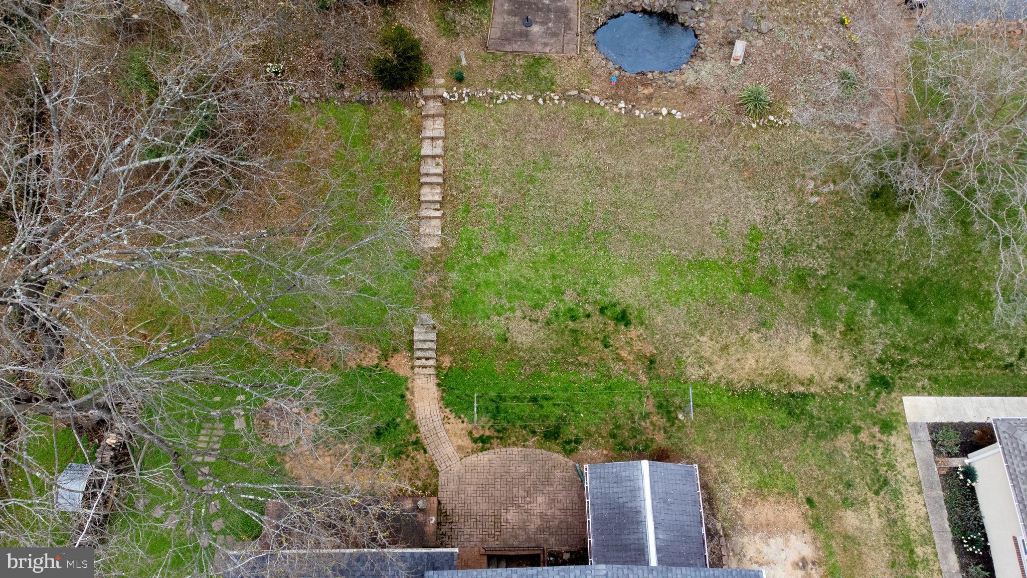 104 Hillside Road Baltimore, MD 21228 - Photo 5 of 34