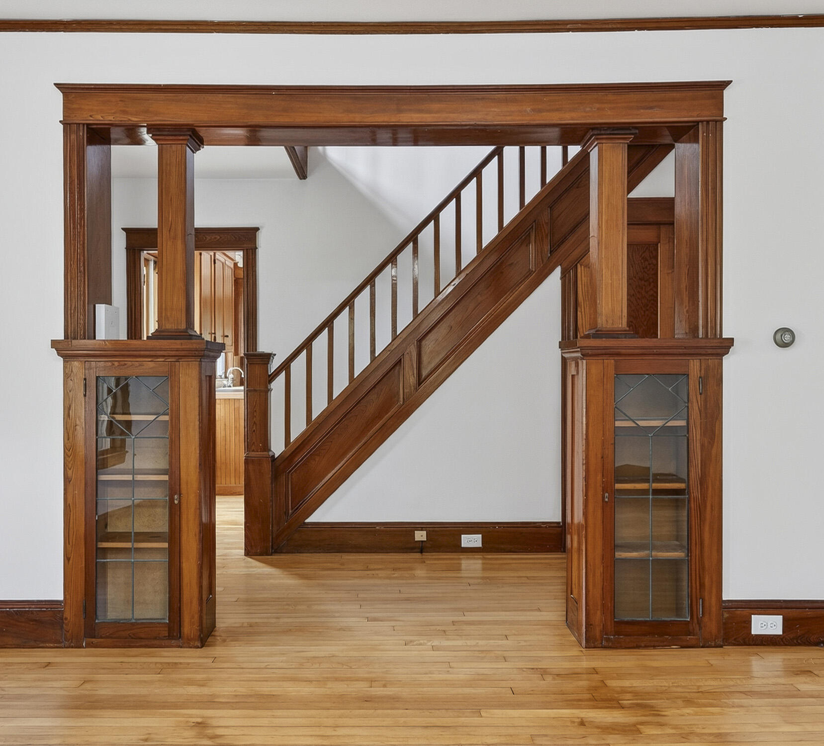 86 Gleckler Road Portland, ME 04103 - Photo 8 of 50 Built ins