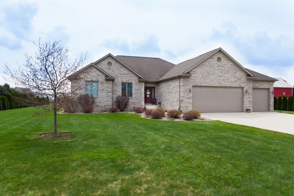 10444 Henry Road Osceola, IN 46561 - Photo 1 of 30 Gallery Image 1