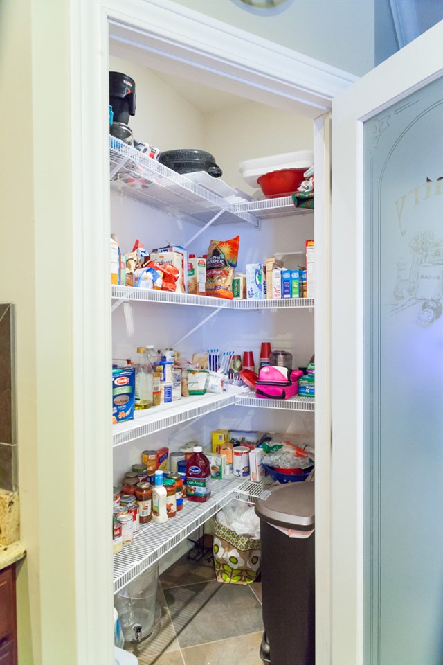 10444 Henry Road Osceola, IN 46561 - Photo 5 of 30 Gallery Image 5