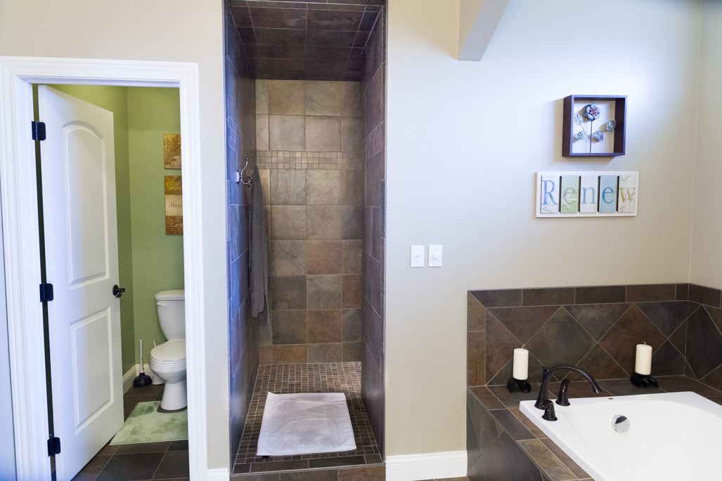 10444 Henry Road Osceola, IN 46561 - Photo 10 of 30 Gallery Image 10