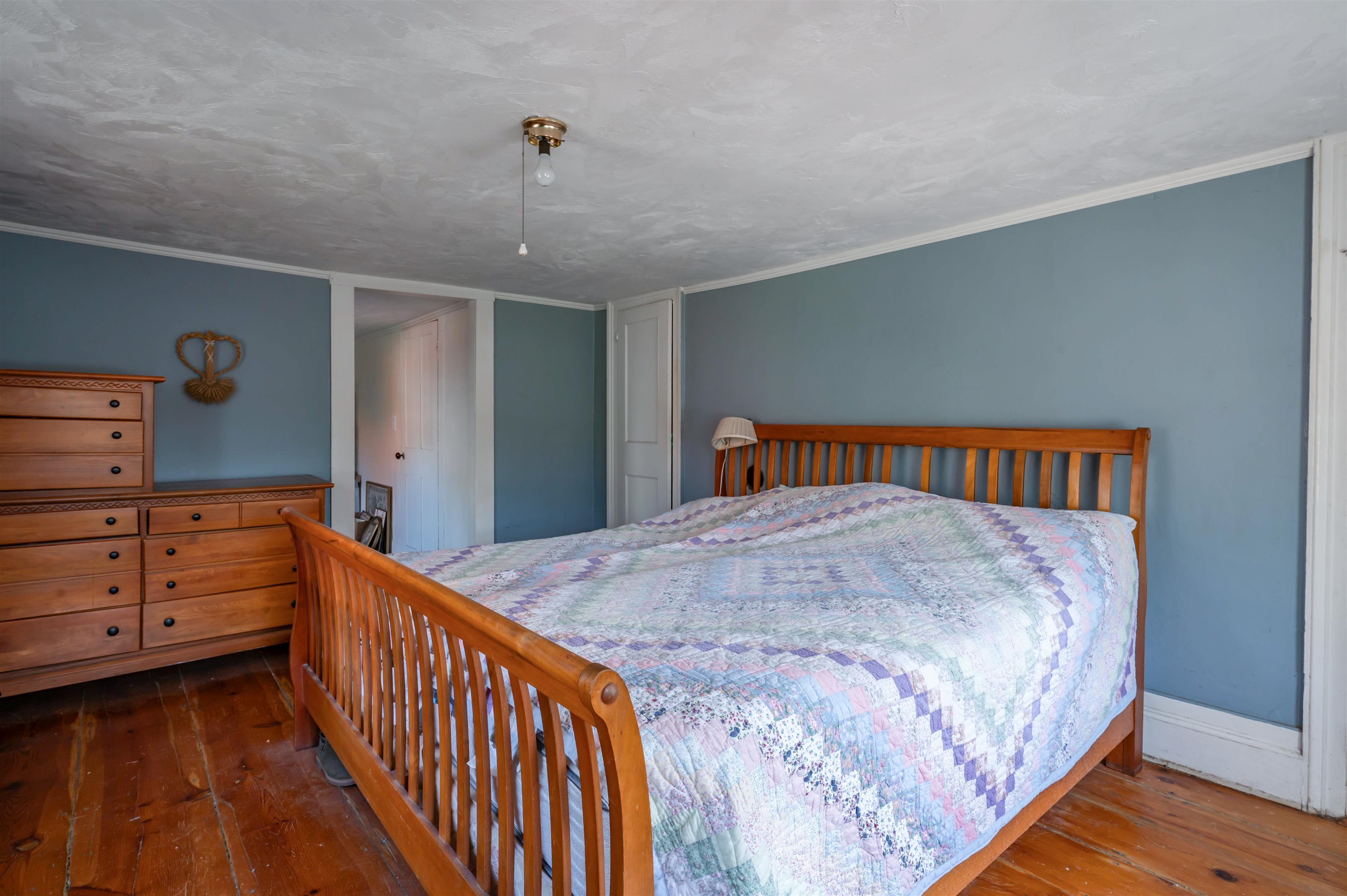 118 Broad Street Hollis, NH 03049 - Photo 16 of 40