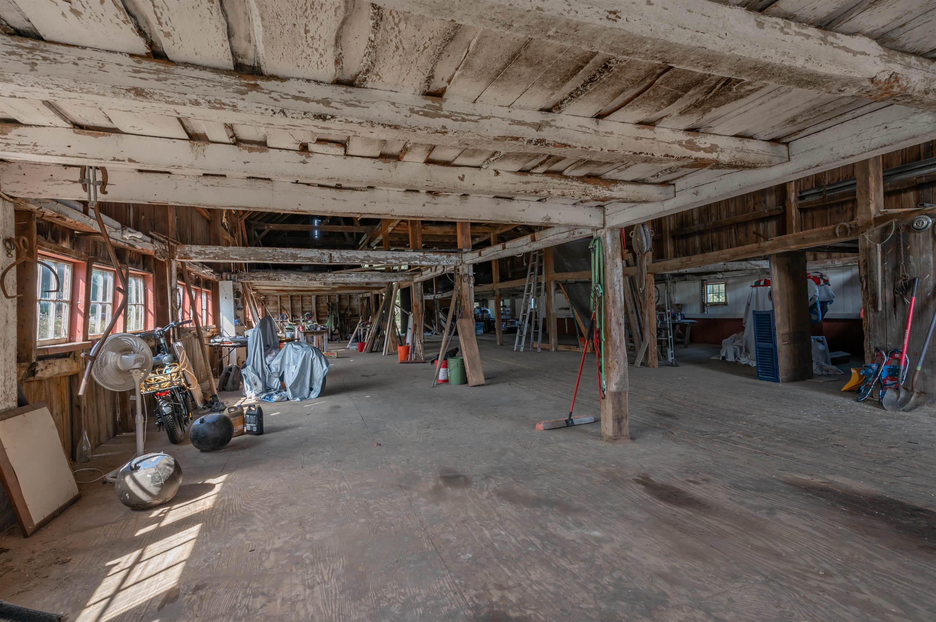 118 Broad Street Hollis, NH 03049 - Photo 26 of 40