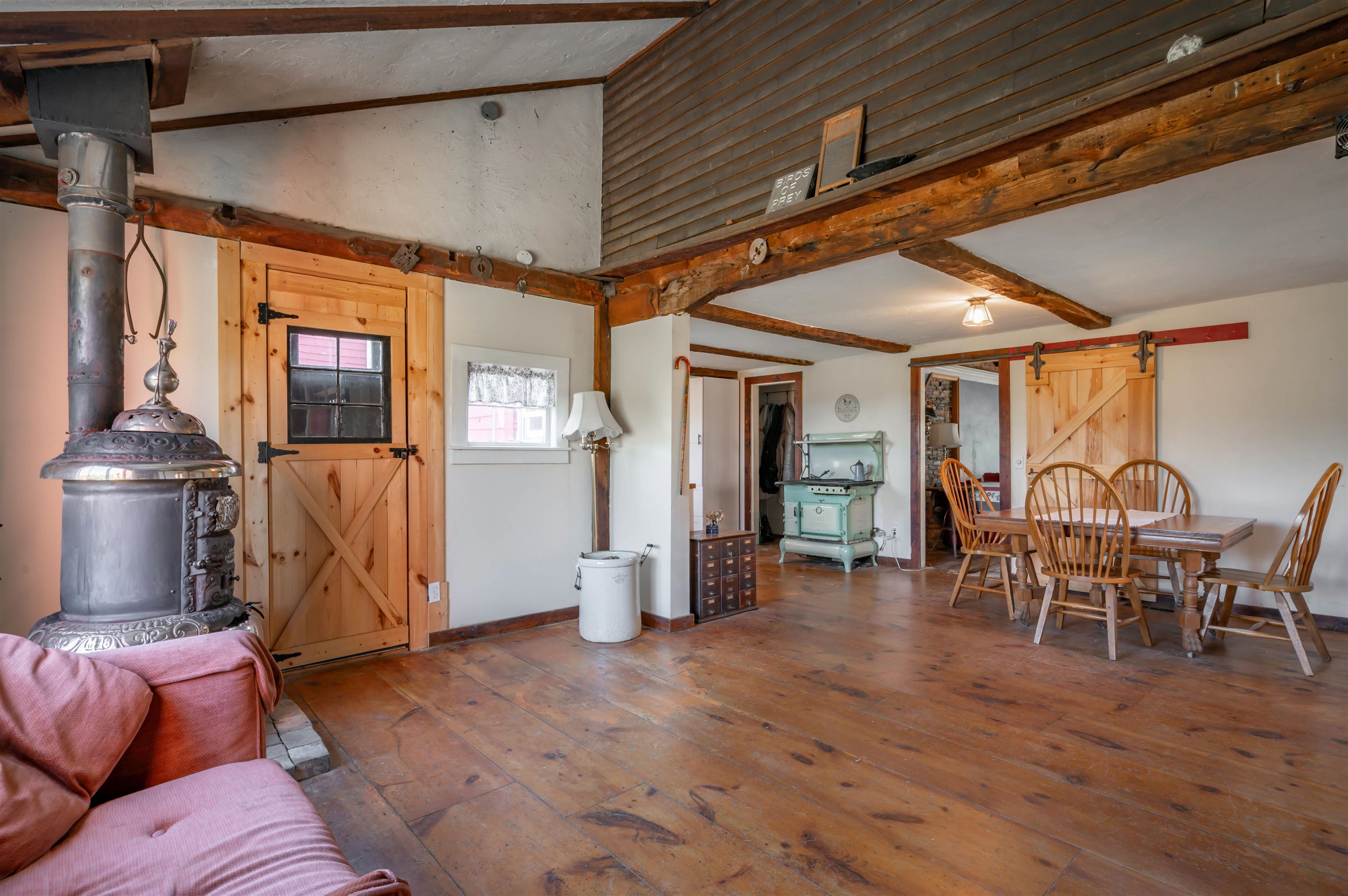 118 Broad Street Hollis, NH 03049 - Photo 8 of 40