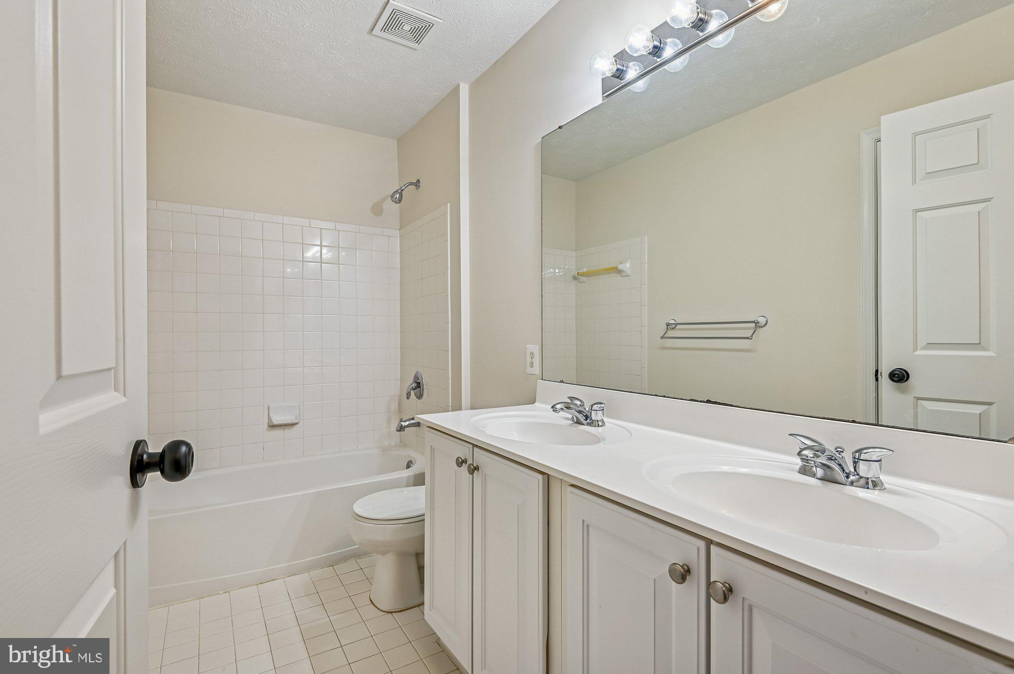 2670 Rainy Spring Court Odenton, MD 21113 - Photo 22 of 79 Primary Bath
