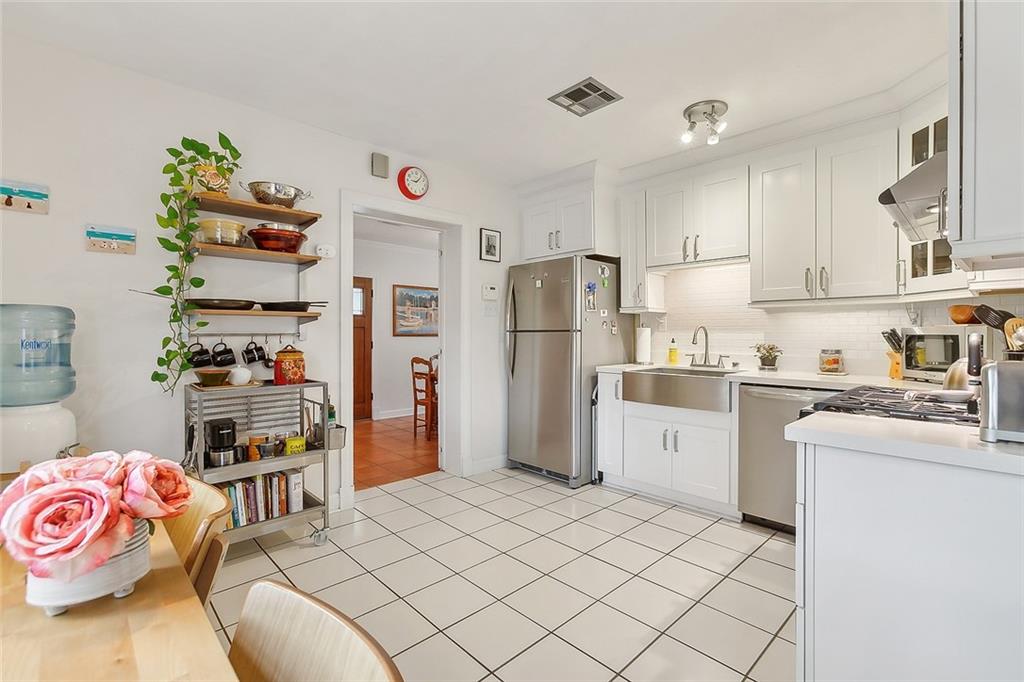 137 Ravan Avenue Harahan, LA 70123 - Photo 7 of 22 Gallery Image 7