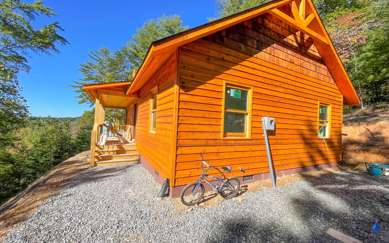 1281 Ranger Road Murphy, NC 28906 - Photo 23 of 23 a backyard of a house