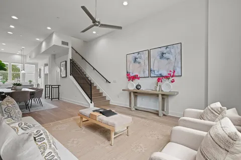 $685,000 | 2505 Bluebonnet Lane, Unit 4, Austin, TX 78704