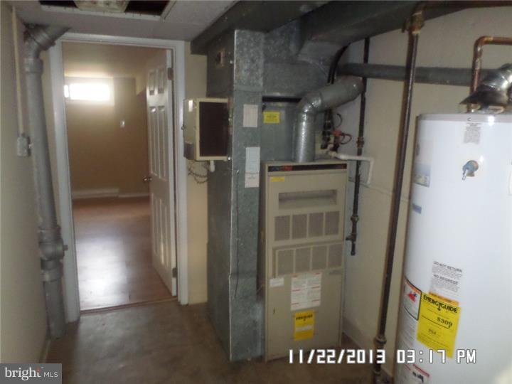 827 Selmer Road Philadelphia, PA 19116 - Photo 10 of 18 Gallery Image 10