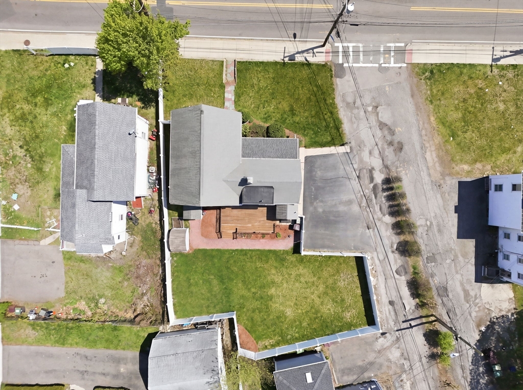31 Walnut Street Dedham, MA 02026 - Photo 32 of 34