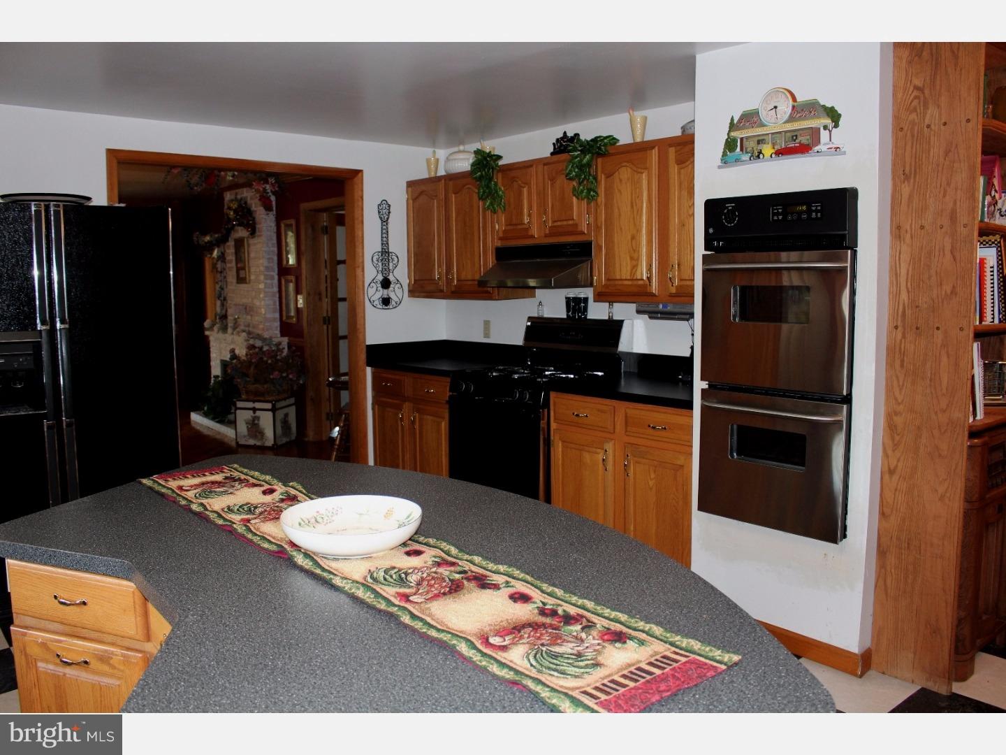 405 Erial Road Pine Hill, NJ 08021 - Photo 7 of 25 Kitchen