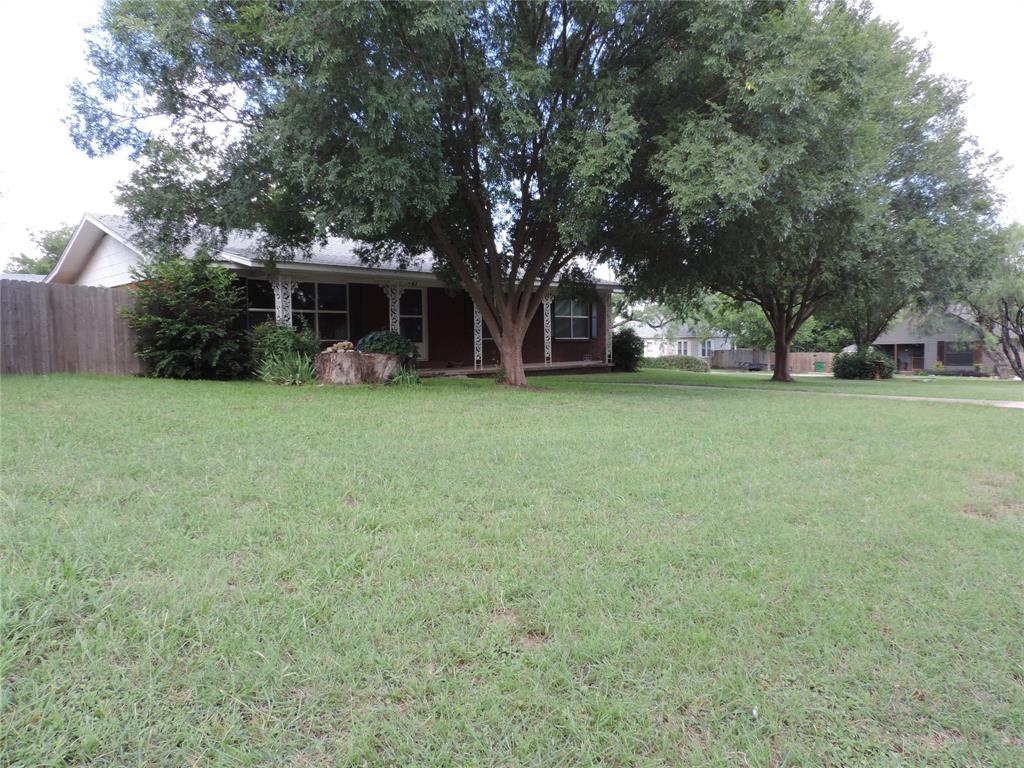 581 Alexander Road Stephenville, TX 76401 - Photo 3 of 34