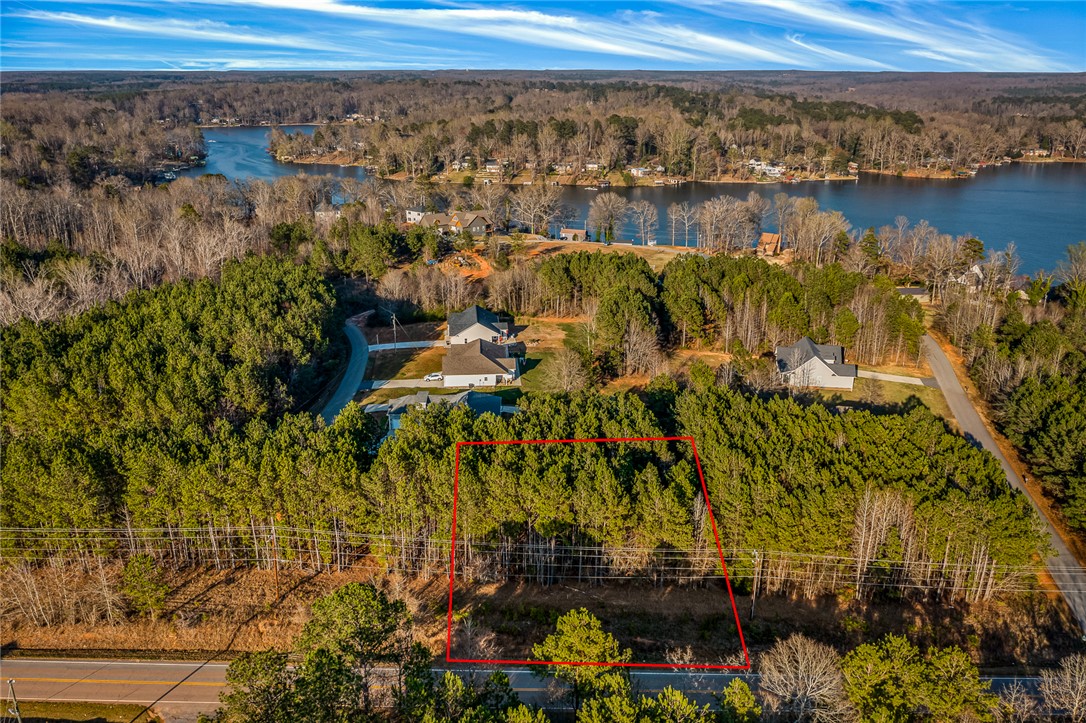 1404 Broadway Lake Road Anderson, SC 29621 - Photo 1 of 6 Gallery Image 1
